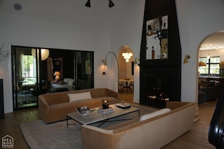 3420 Lake Pointe Dr, Jonesboro, AR 72404