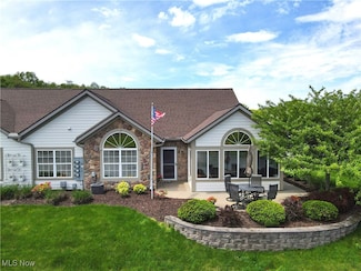 683 Crossings Cir Unit 683, Tallmadge, OH 44278