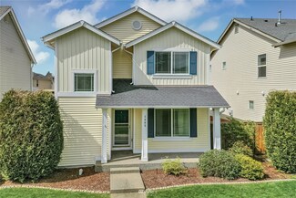 1805 Cadborough Ln, Dupont, WA 98327