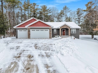 4533 Valhalla Rd, New Franken, WI 54229