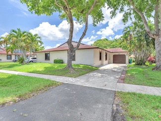 6022 NW 80th Ave, Tamarac, FL 33321
