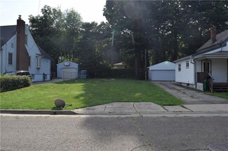 1786 Summit Lake Blvd, Akron, OH 44314