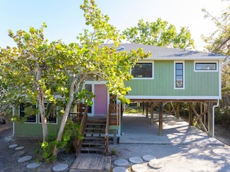 730 Cardium St, Sanibel, FL 33957