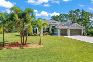 4504 Celestial Dr, Grant Valkaria, FL 32949
