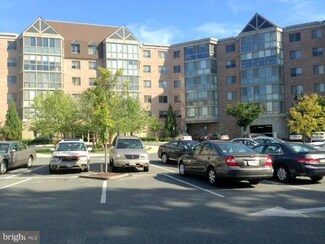 2901 S Leisure World Blvd Unit 439, Silver Spring, MD 20906