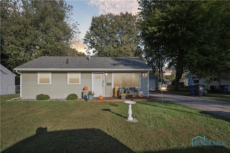 1810 Birdie Dr, Toledo, OH 43615