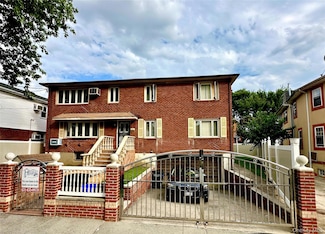 141-33 255th St, Jamaica, NY 11422