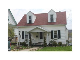 629 E Spruce St, Titusville, PA 16354