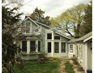 1 Wing Rd, Pocasset, MA 02559