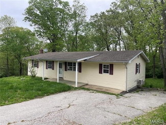 392 Daniels Estates Dr, Union, MO 63084