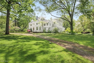 12016 Lake Shore Blvd, Cleveland, OH 44108