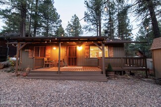 17435 S San Carlos Dr, Flagstaff, AZ 86017