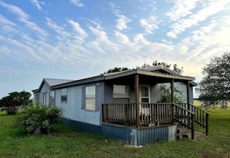 5206 Farm To Market Road 966, Shiner, TX 77984