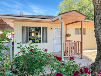 135 4th St, Hotchkiss, CO 81419