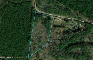 216 E Ridge Rd, Moyock, NC 27958