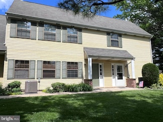 438 B Willow Turn, Mount Laurel, NJ 08054