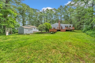 26 Beacon St, Amesbury, MA 01913
