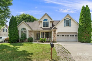 218 Rivercrest Blvd, Arden, NC 28704