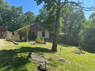 183 Valley View Rd, Forsyth, MO 65653