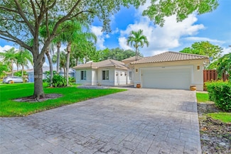 4755 NW 76th St, Pompano Beach, FL 33073