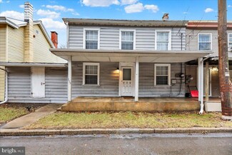 139 Centre St, Port Clinton, PA 19549
