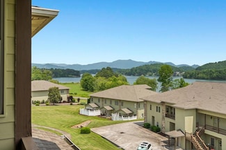 1724 Water Crest Way, Young Harris, GA 30582