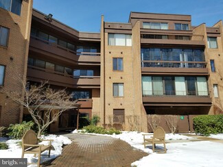 6300 Red Cedar Place Unit 311, Baltimore, MD 21209