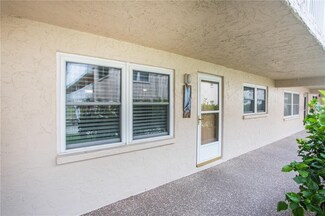 10035 63rd Ave N Unit 10, Saint Petersburg, FL 33708