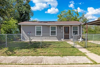 505 Avenue E, Poteet, TX 78065