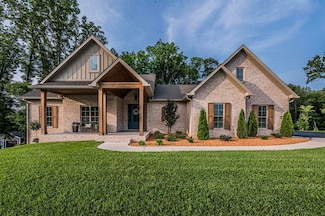 226 Crabtree Ln, Bowling Green, KY 42103