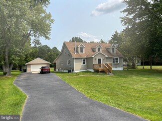 2022 Old Kirkwood Rd, Bear, DE 19701