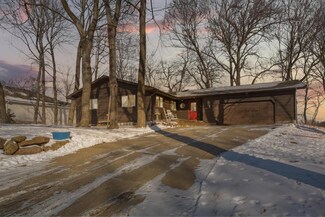 1220 Maple Ln, Faribault, MN 55021