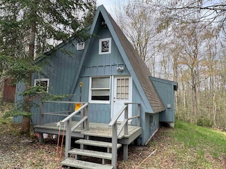 3185 Higley Hill Rd, Guilford, VT 05301