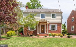 2907 Cameron Mills Rd, Alexandria, VA 22302