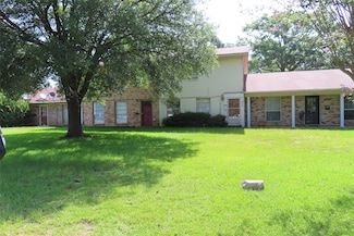 311 N Arkansas St, Springhill, LA 71075
