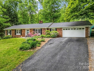 111 Rusty Ln, Hendersonville, NC 28791