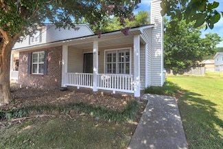 1410 Rosewood Cir, Dalton, GA 30720