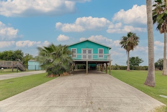 1089 Melody Ln, Crystal Beach, TX 77650