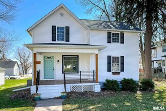 212 W 6th St, Wilton, IA 52778