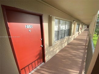 801 SW 133rd Terrace Unit 210K, Pembroke Pines, FL 33027
