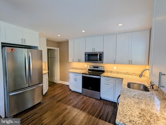 1801 Darrich Dr, Parkville, MD 21234