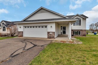 1302 Stone Ridge Rd, Sauk Rapids, MN 56379