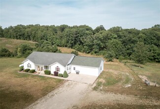 125 Highway Bb, Steelville, MO 65565