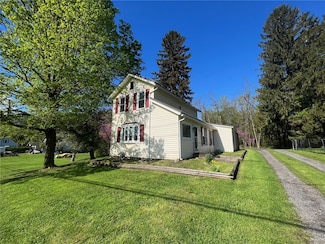 9142 Shepard Rd, Batavia, NY 14020