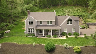 130 Wildewood Run, Bristol, CT 06010