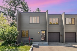 2917 W 74th St, Richfield, MN 55423