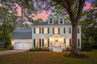 595 Crowned Kinglet Retreat, Charleston, SC 29412