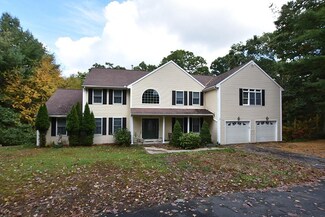 12 Stoney Dr, North Smithfield, RI 02896