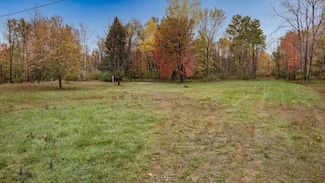 3981 N Waldo Rd, Midland, MI 48642