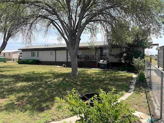 6004 S Bronco Dr, Hobbs, NM 88240